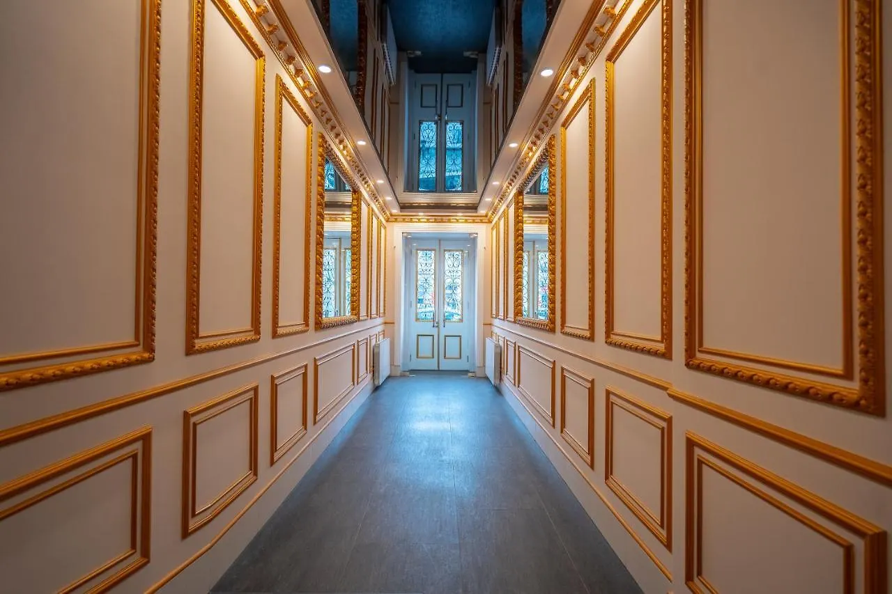 5 Star Apart Hotel Tbilisi 4*,